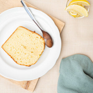 Cake au citron, une part